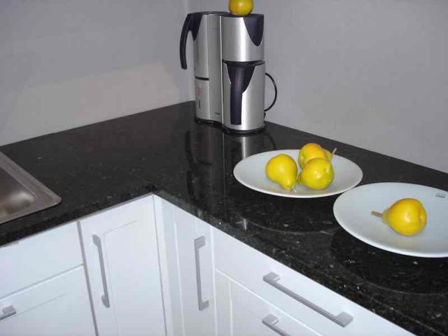 » Küchenarbeitsplatten