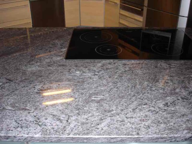 » Küchenarbeitsplatten