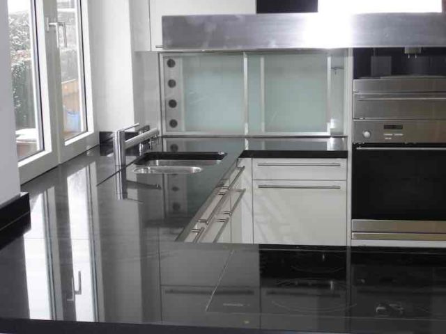 » Küchenarbeitsplatten